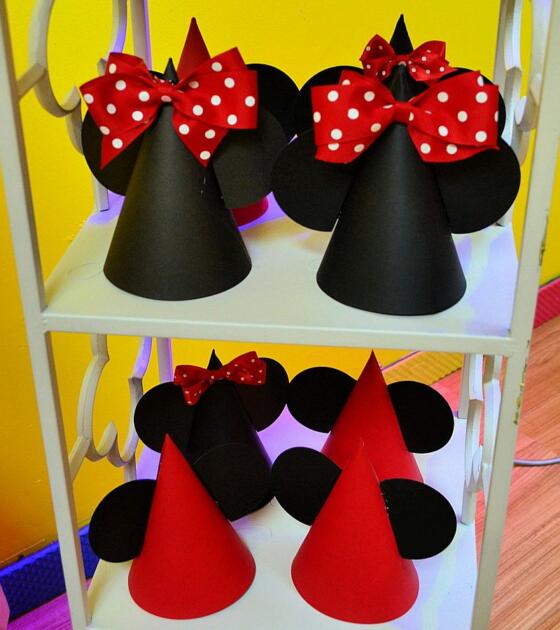 mickey mouse party hats