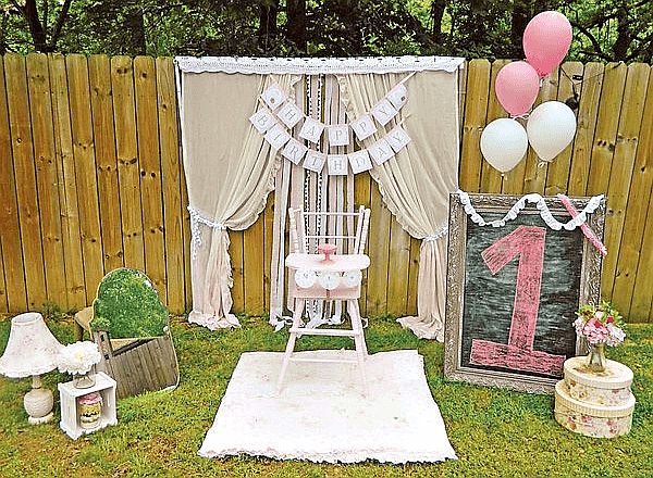 outdoor first bday party