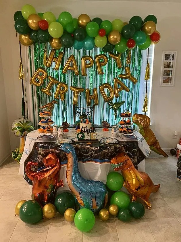 birthday party decor dino jpg