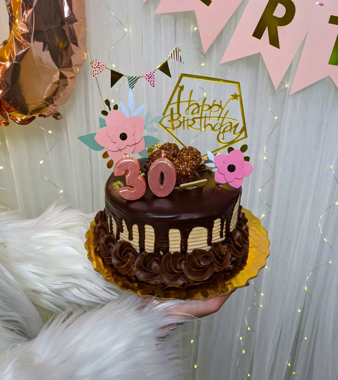 cake decor birthday 30 hold jpg