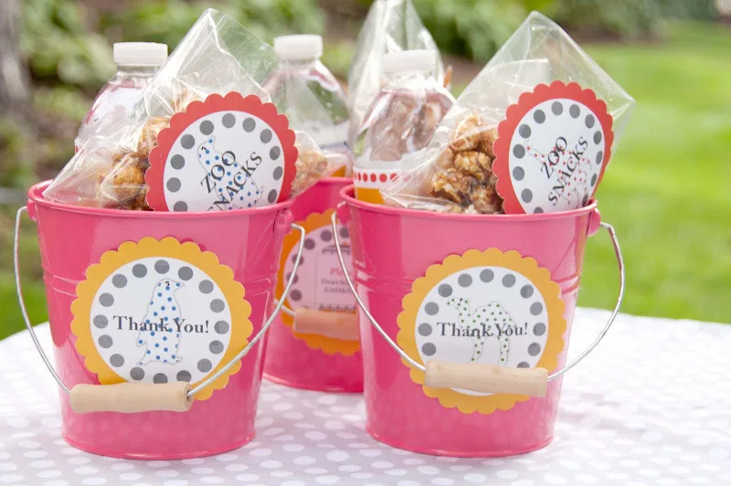 zoo party cups favors jpg