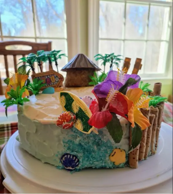 bday cake hawaiian