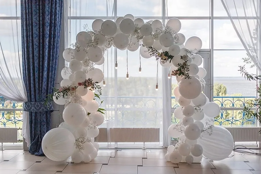 Balloon Arch 1