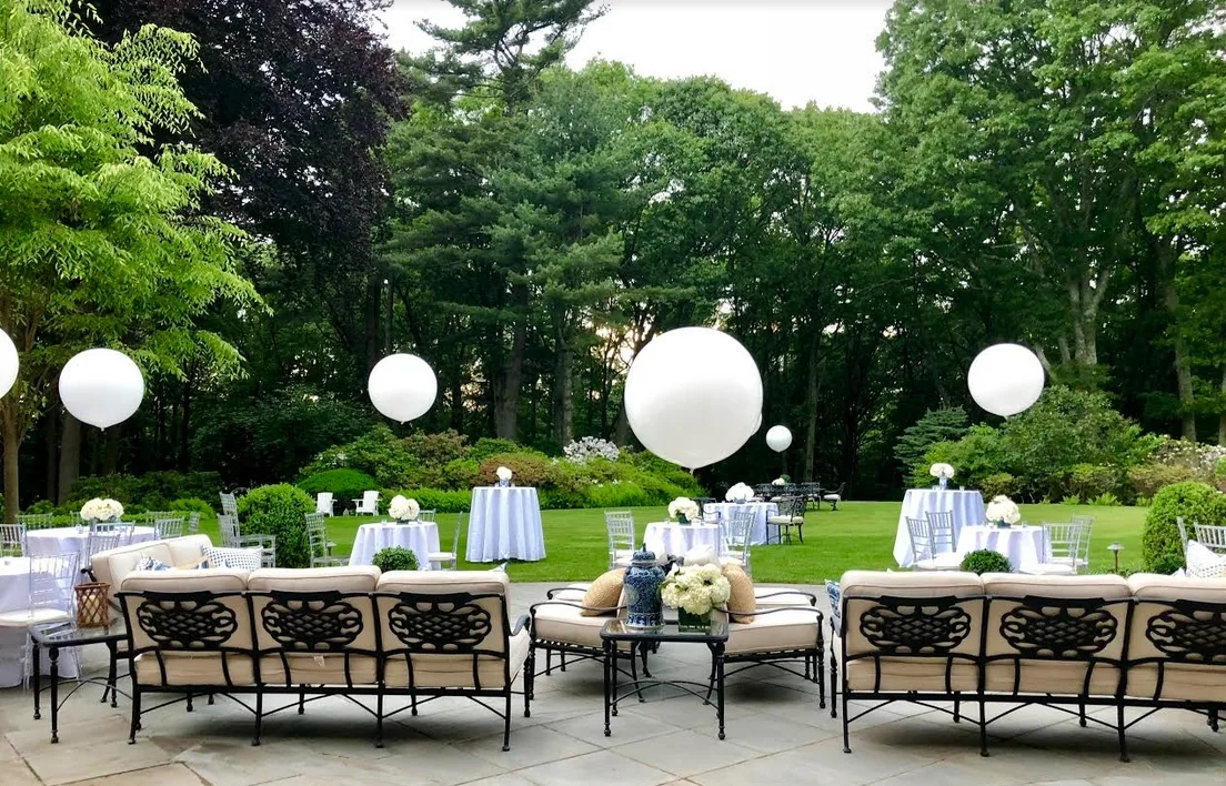 Outdoor White Party Decorations
