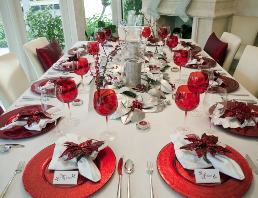 Red Table Decorations