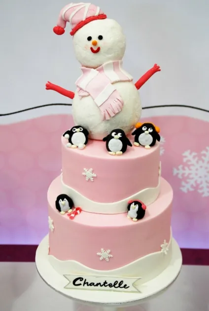 Small Winter Wonderland Cake