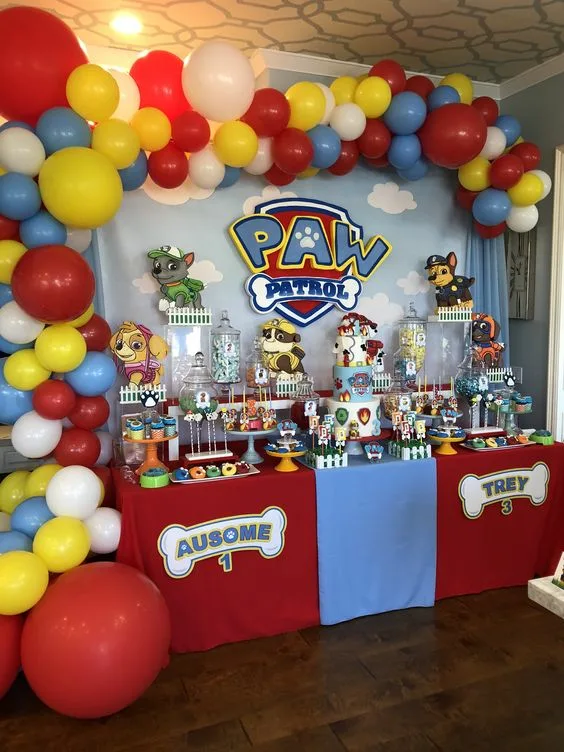 Paw Patrol Birthday Decorations Table Setting And Poster With Balloon Arch Indoor