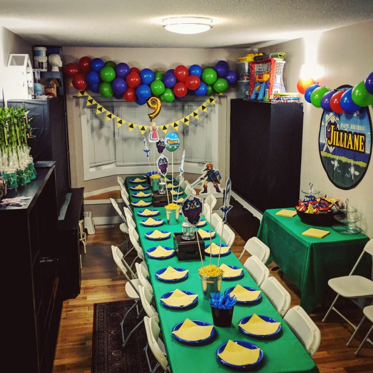Zelda Birthday Decorations Long Table Setting With Balloon Arch