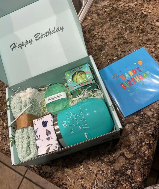 Birthday Gift For Mom Gift Package With Bath And Beauty Products